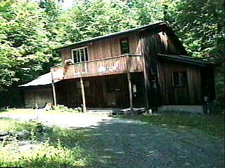 Building photograph for 148 ARCH BRIDGE RD